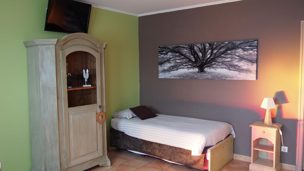 Hotel Le Relais Du Luberon Maubec  Номер фото